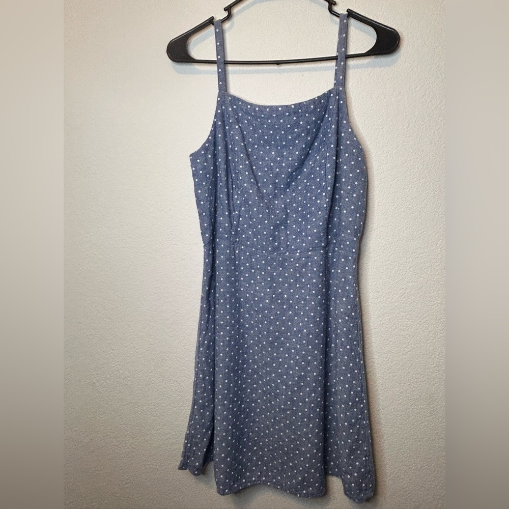 Old Navy Linen Blend Spaghetti Strap Sundress - Picture 3 of 5
